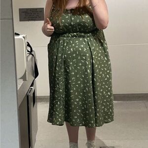 Torrid Green Floral Midi Dress